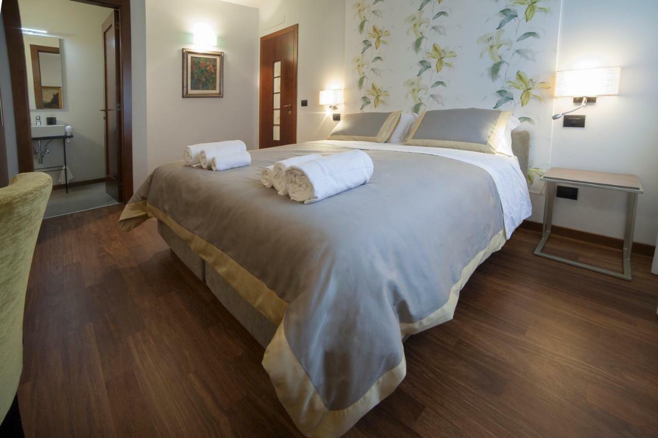 Parco Dell'Adige Rooms Verona Exterior foto